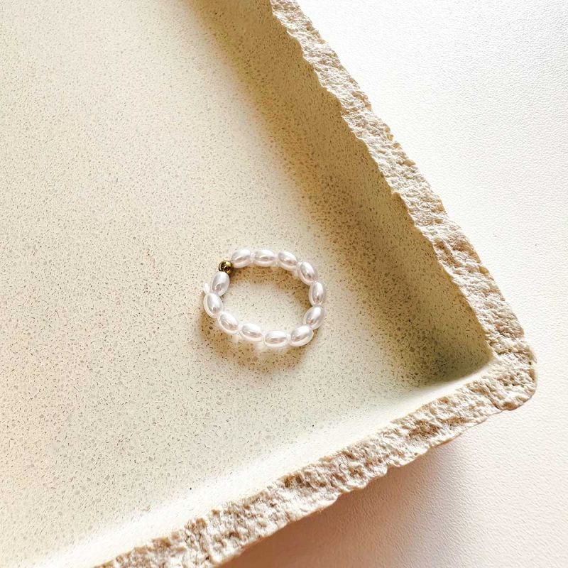 Anel de Silicone com Pérolas Delicadas