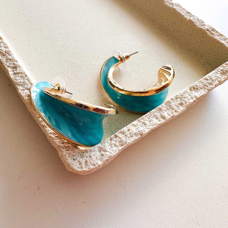 Brinco Argola Bijuteria Resina Esmaltado Torcido