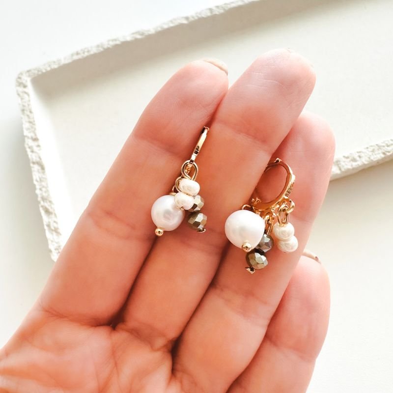 Brinco Argola Click Banhado a Ouro 18k com Pérola Barroca e Cristais