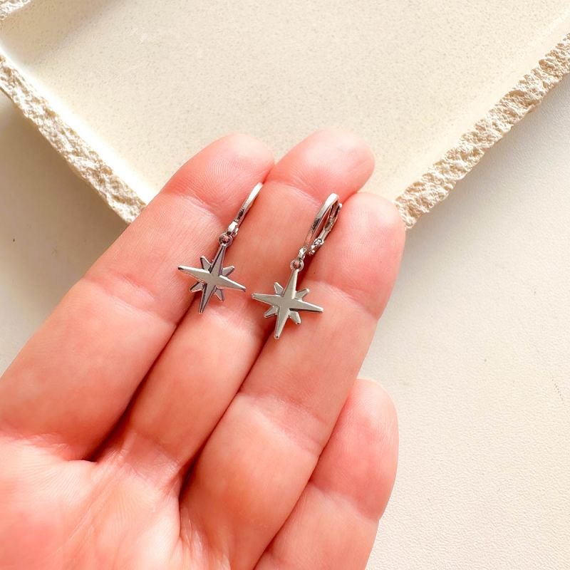 Brinco Argolinha Banhado Estrela