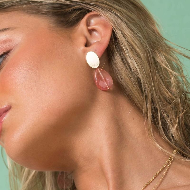 Brinco Banhado a Ouro 18k Base Oval Grande com Gota Pedra