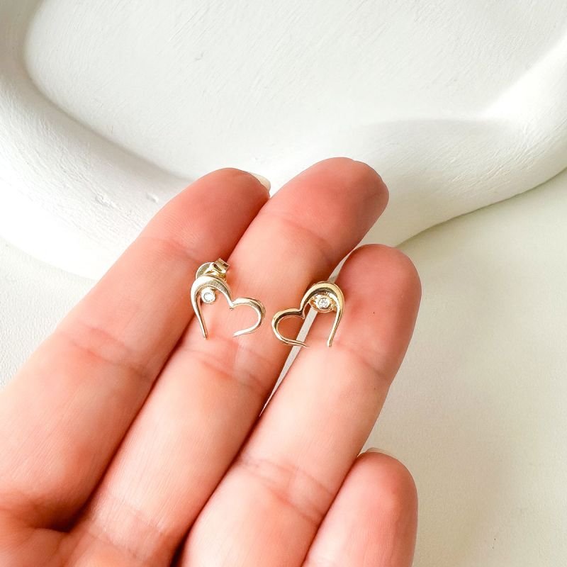 Brinco Banhado a Ouro 18k Coração Vazado