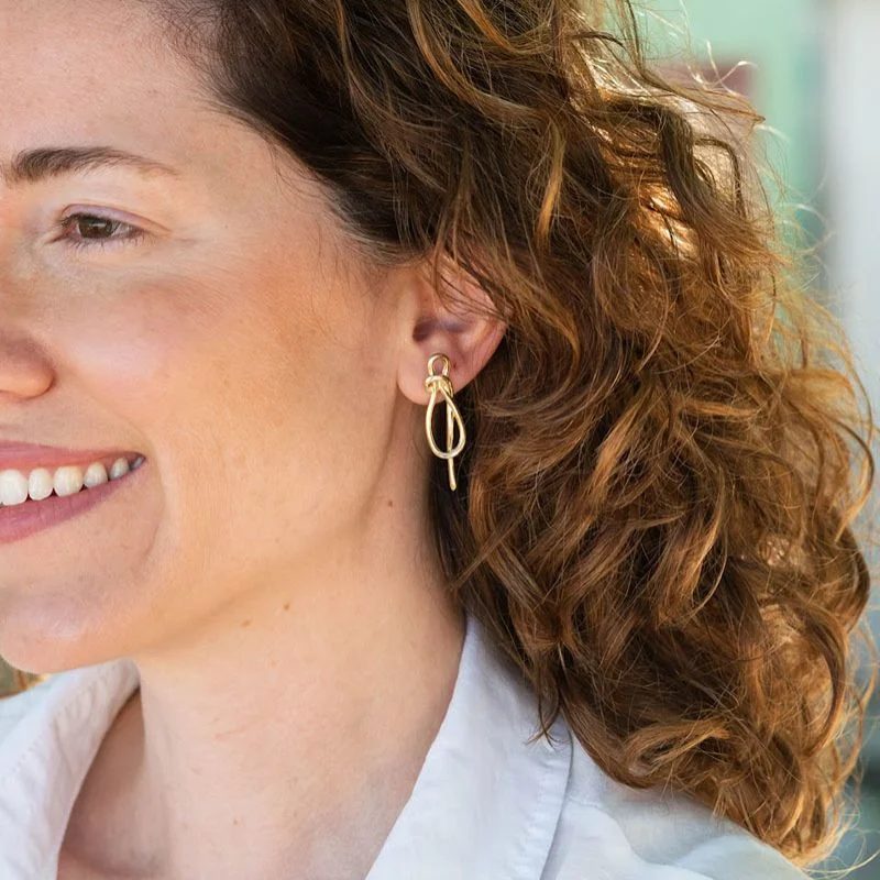 Brinco Banhado a Ouro 18k Entrelaçado