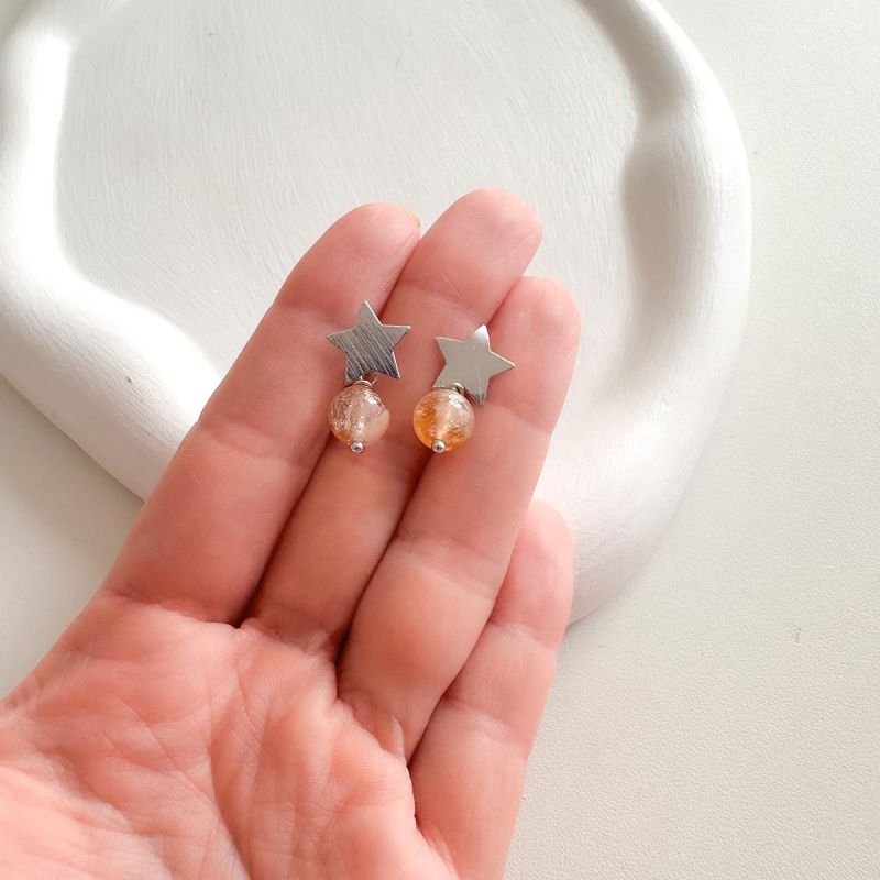 Brinco Banhado Estrela com Pedra Citrino