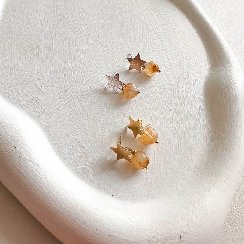 Brinco Banhado Estrela com Pedra Citrino