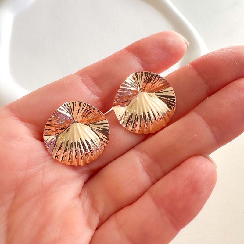 Brinco Folha Banhado Linhas