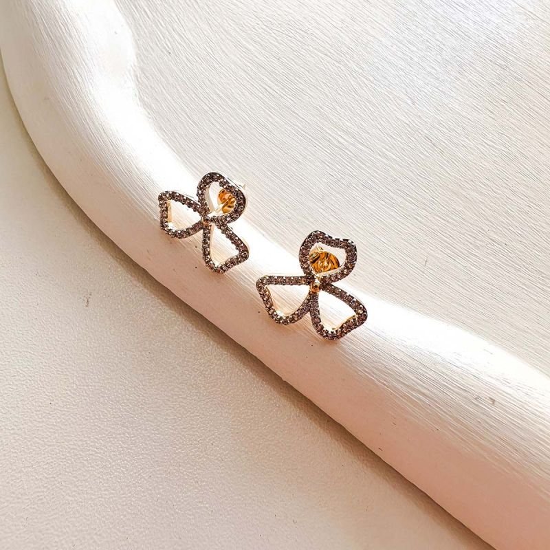 Brinco Banhado Trevo com Zircônia