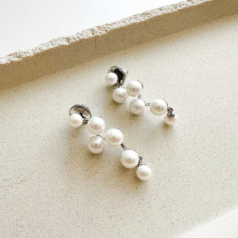 Brinco Bijuteria Cascata de Pérolas