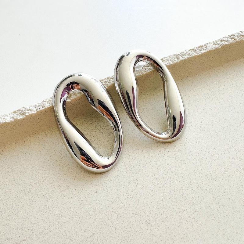 Brinco Bijuteria Orgânico Vazado