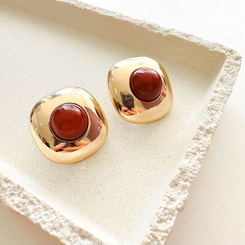 Brinco Bijuteria Quadrado com Pedra Redonda de Resina