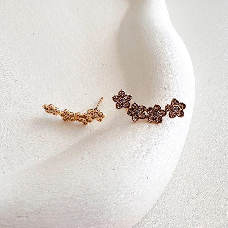 Brinco Earcuff Bijuteria Flores