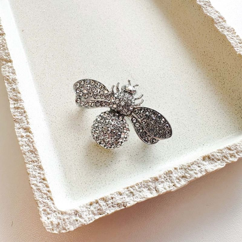 Broche Bijuteria Abelha Detalhada de Strass