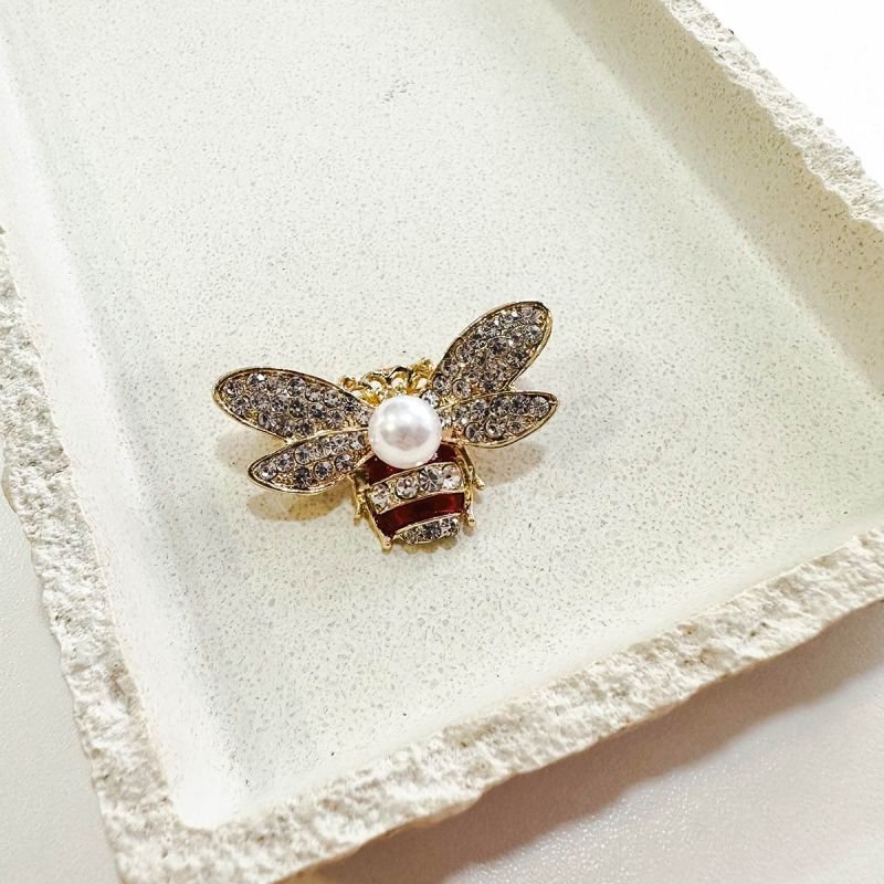 Broche Bijuteria Abelha Pérola Luxo