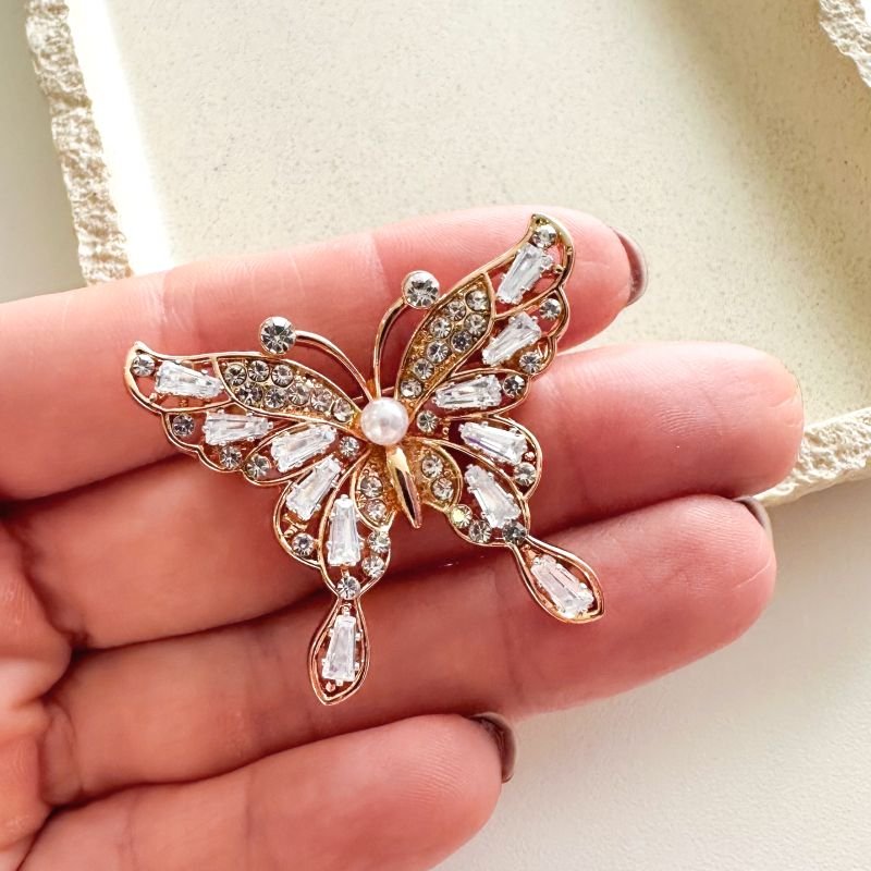 Broche Bijuteria Borboleta Cristal Pérola