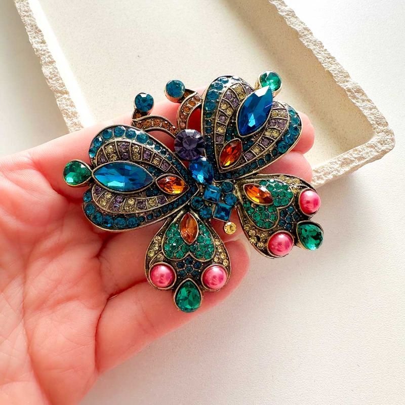 Broche Bijuteria Borboleta Imperial Cristais
