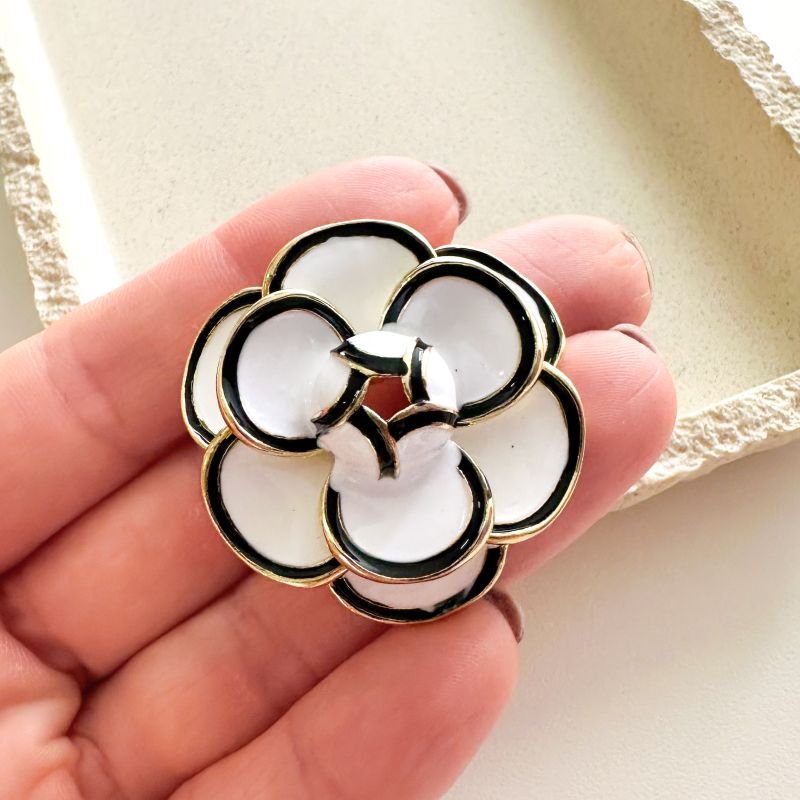 Broche Bijuteria Flor Camélia Statement