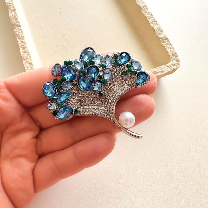 Broche Bijuteria Ginkgo Cristais Azuis