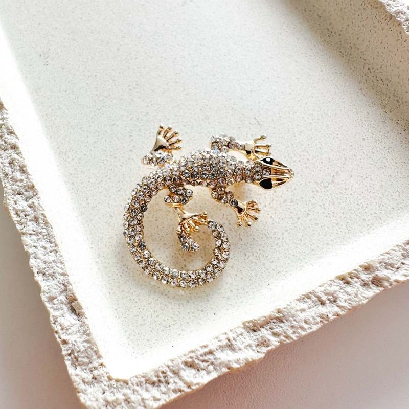 Broche Bijuteria Lagartixa Dourada com Cristais