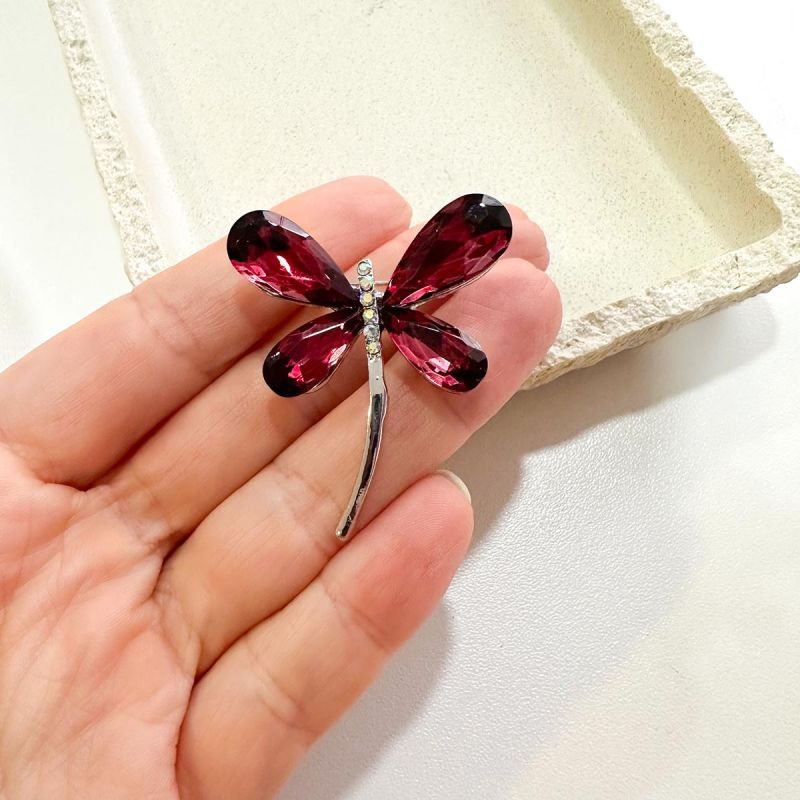 Broche Bijuteria Libélula Cristais