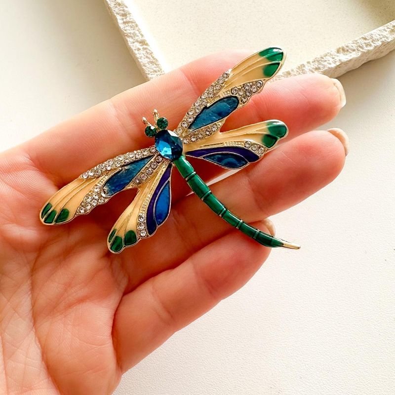 Broche de Bijuteria Libélula com Cristais Azuis e Verdes
