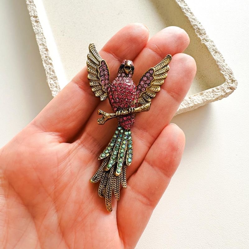 Broche Bijuteria Pássaro Dourado Cristais Coloridos