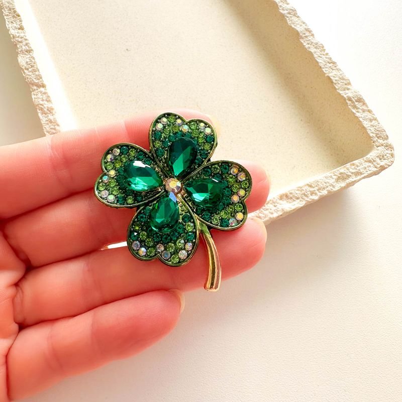 Broche Bijuteria Trevo Esmeralda