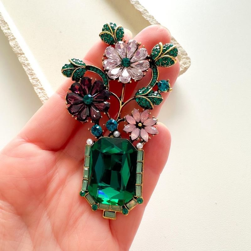 Broche Bijuteria Vaso de Flores Esmeralda