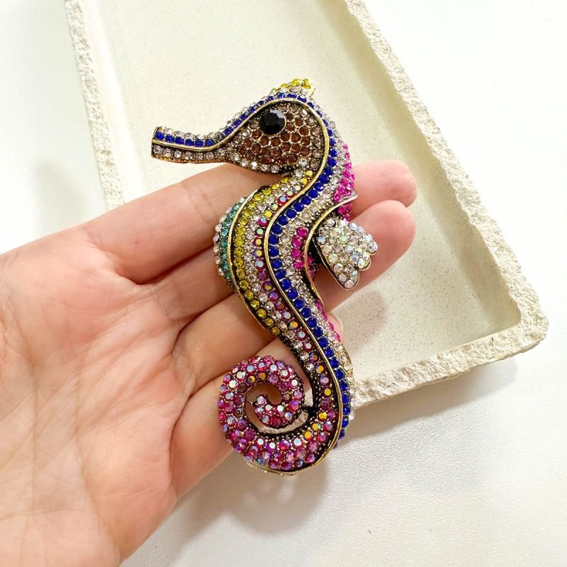 Broche Cavalo-Marinho Cristal Colors Rainbow