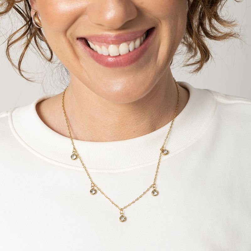 Colar Aço Dourado Pingentes De Strass