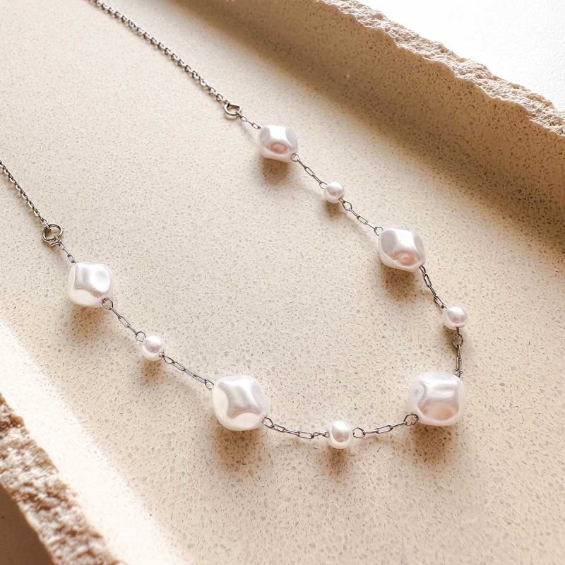 Colar Aço Pérolas Irregulares