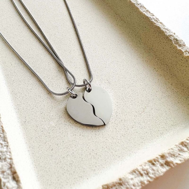 Colar Casal Aço Personalizado Corações que se Completam