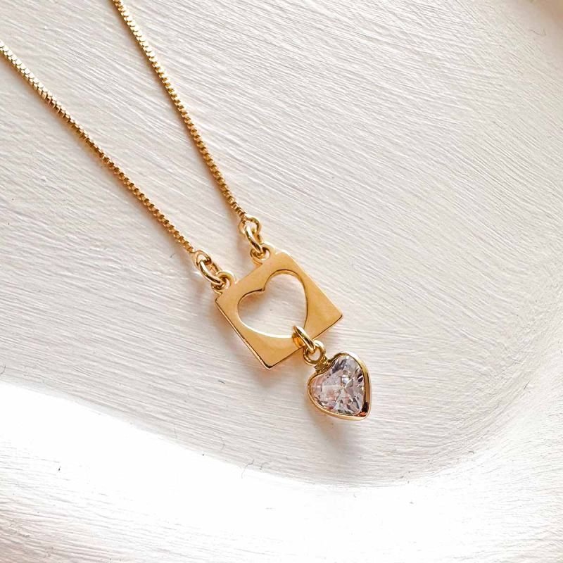 Colar Banhado a Ouro 18k Corações