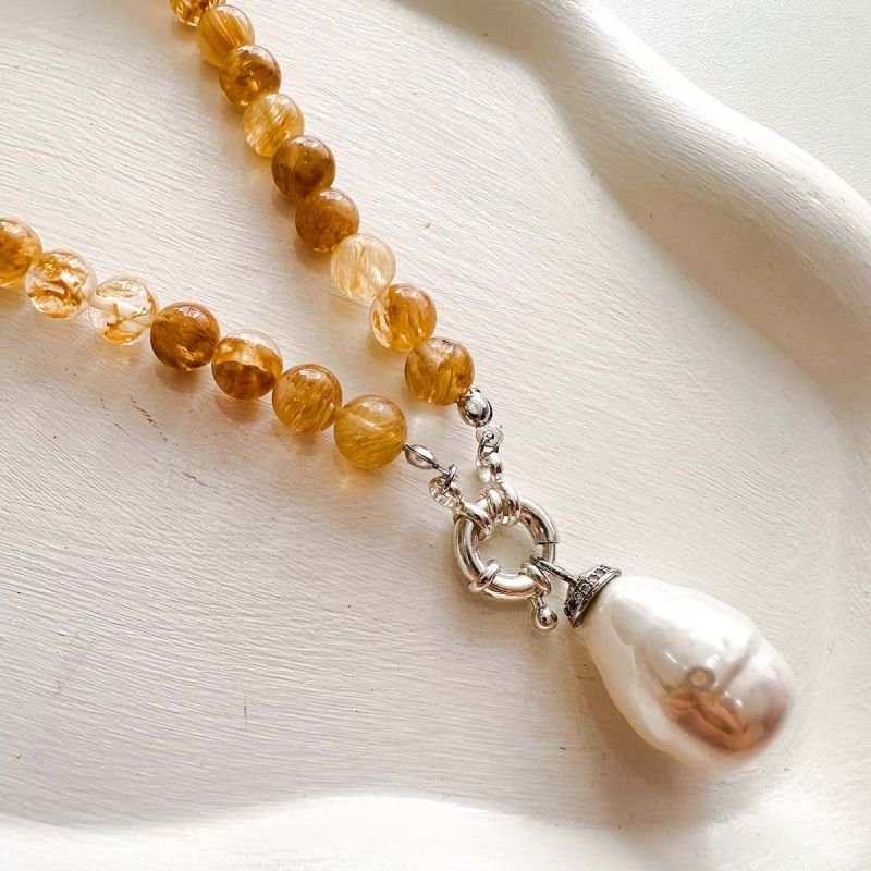 Colar Banhado a Ródio Pedra Citrino com Pérola Shell