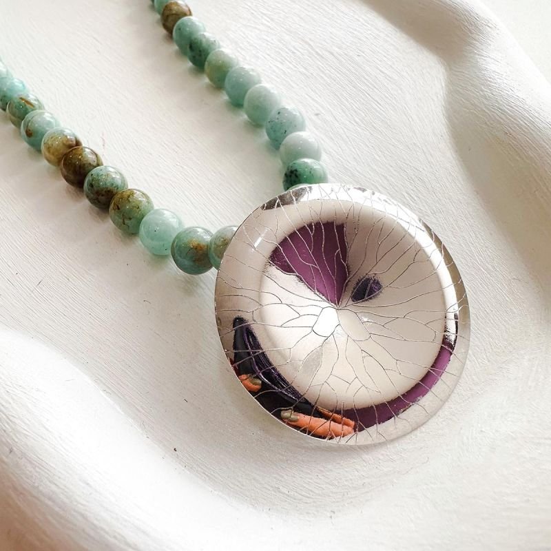 Colar Banhado a Ródio Vitória Régia com Pedra Amazonita