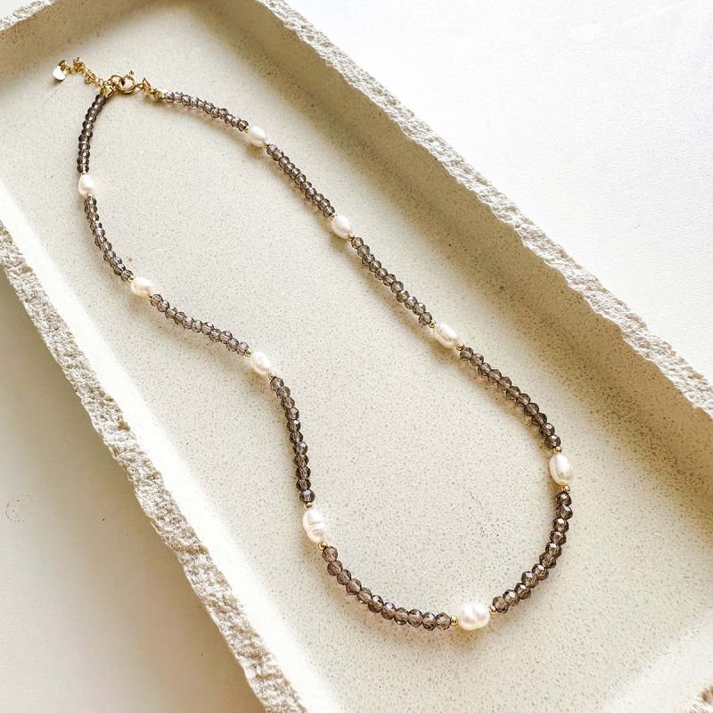 Colar Banhado Cristais Mini Pérolas