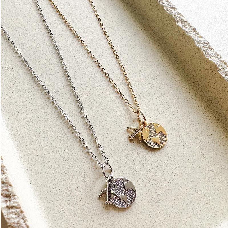 Colar Banhado Mapa-Múndi