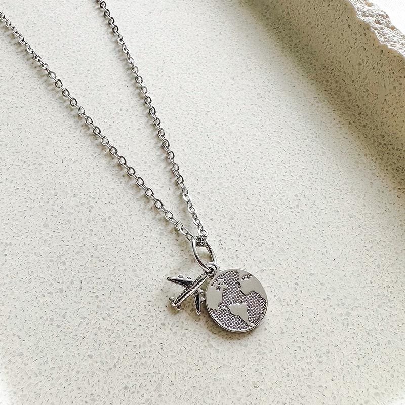 Colar Banhado Mapa-Múndi