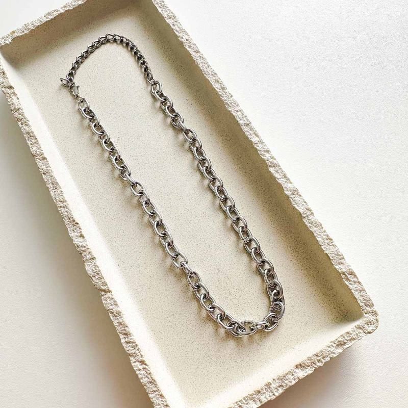 Colar Biju Corrente Choker Prateada Elos Pequenos Arredondados