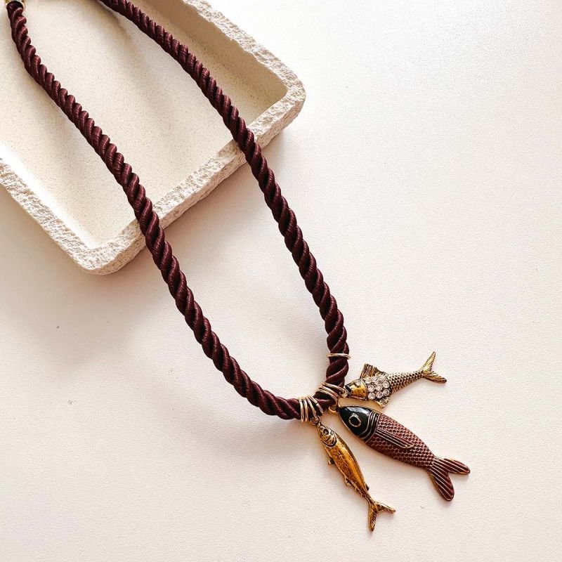 Colar Bijuteria Corda Peixes