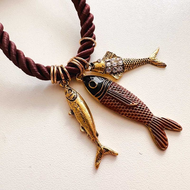 Colar Bijuteria Corda Peixes