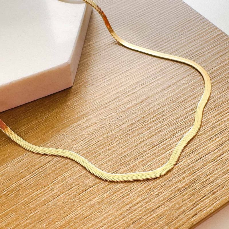 Colar Chocker Banhado a Ouro 18k Fita