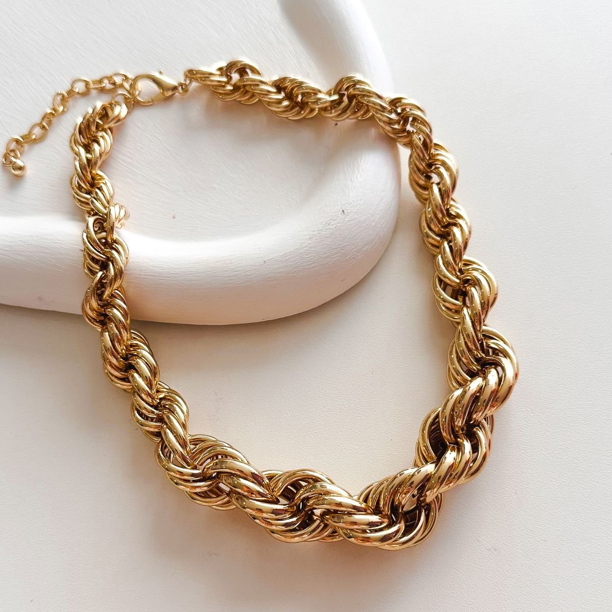 Colar Bijuteria Corrente Elo Crescente Dourado