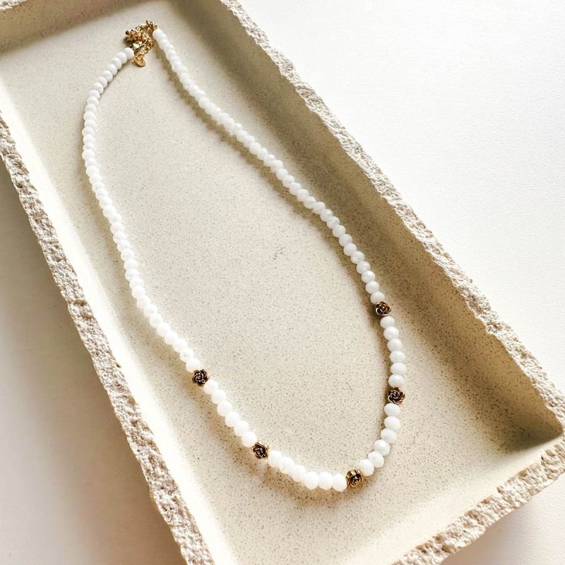 Colar Cristal Banhado a Ouro 18k Detalhes Florais