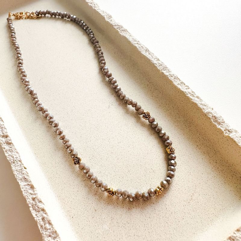 Colar Cristal Banhado a Ouro 18k Detalhes Florais