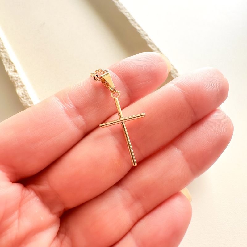 Colar Cruz Minimalista Banhado a Ouro 18K