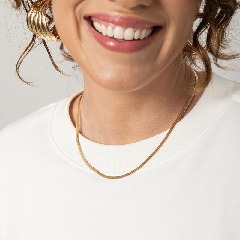 Colar Fita Banhado a Ouro 18k