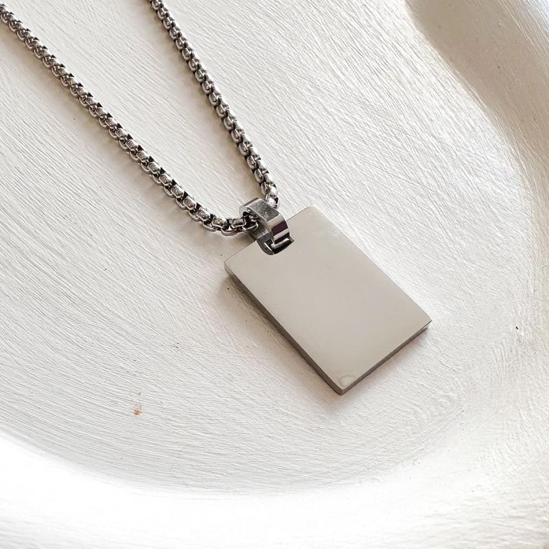 Colar Masculino Aço Personalizado Retangular Pequeno