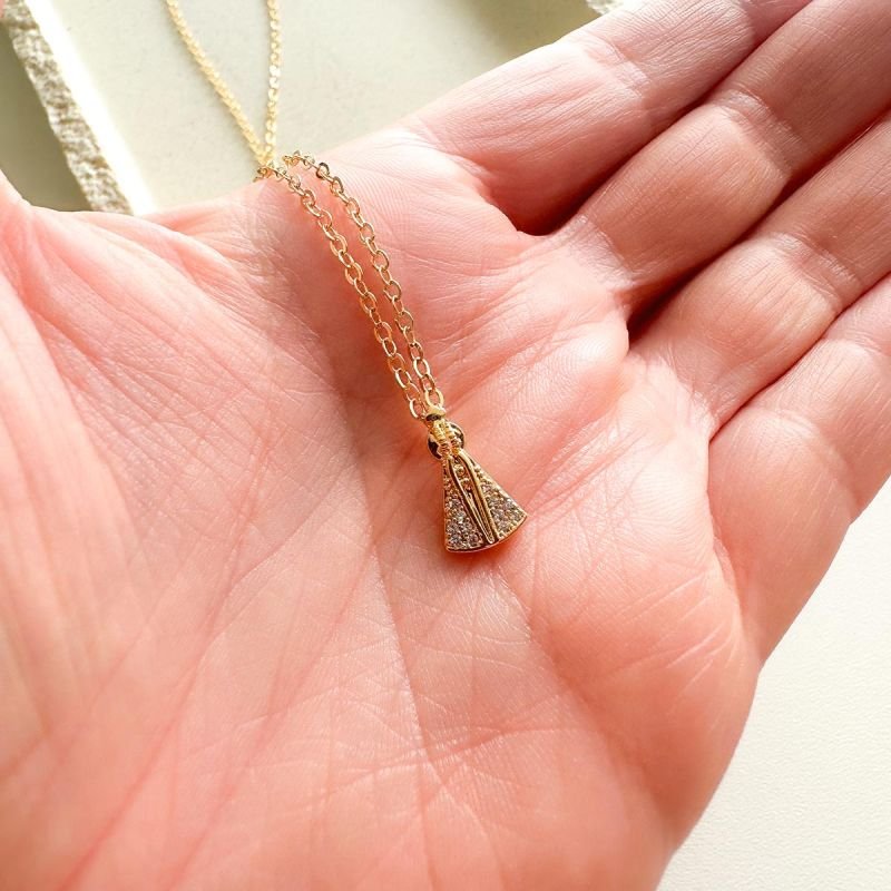 Colar Nossa Senhora Minimalista Banhado a Ouro 18K com Zircônias