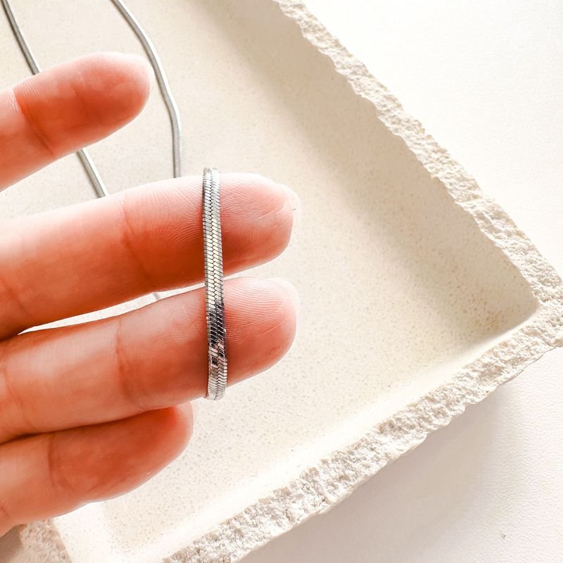 Conjunto Aço Colar e Pulseira Fita Fino