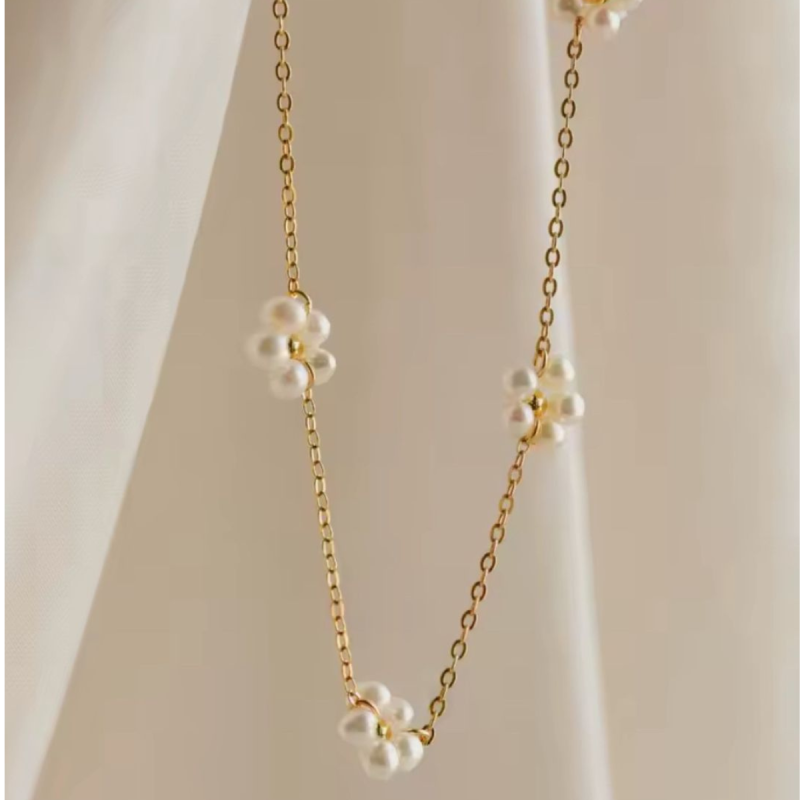 Gargantilha Aço Flor Pérolas